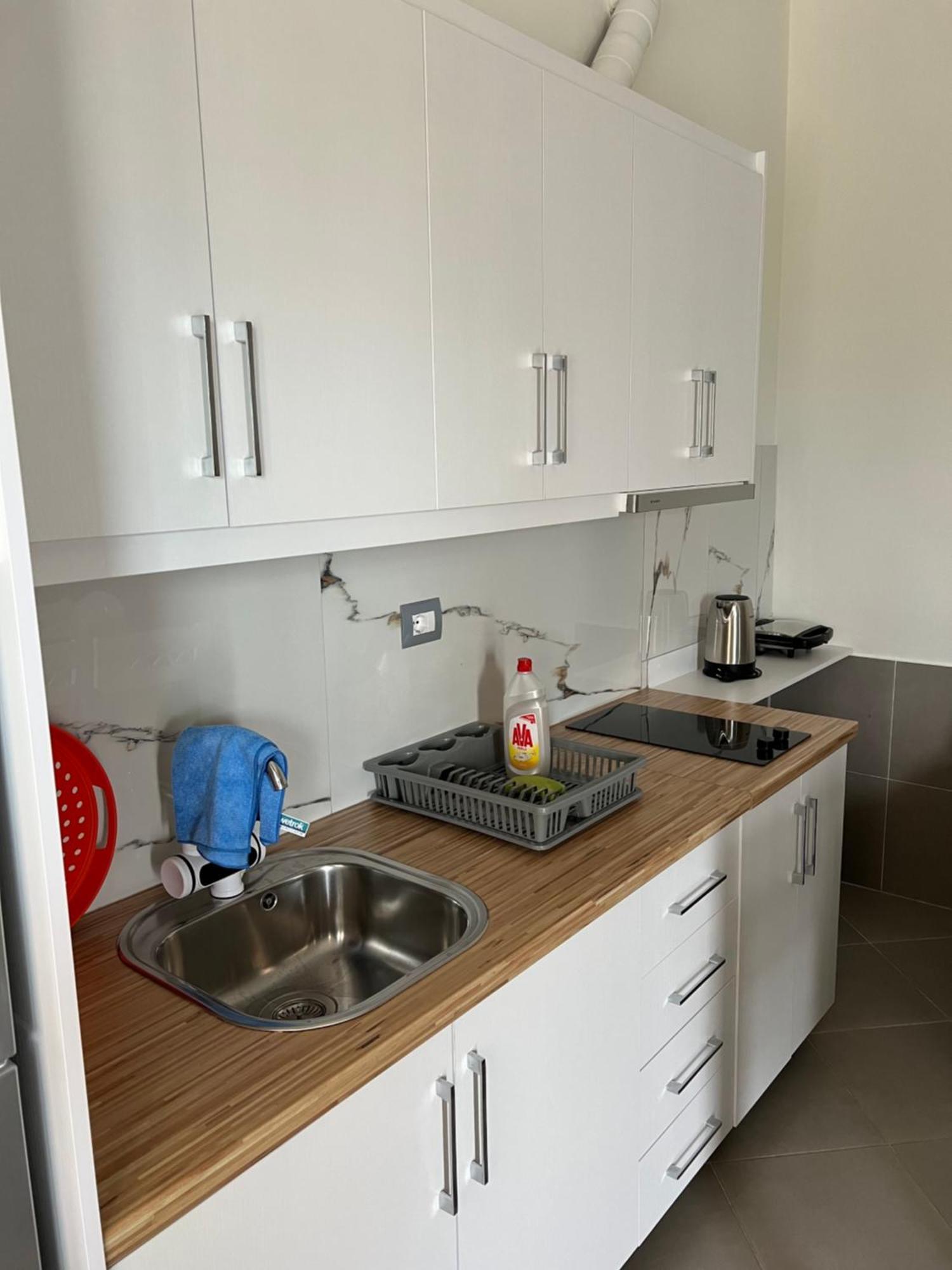Amazing Familiar Apartments And Rooms Sarandë Esterno foto